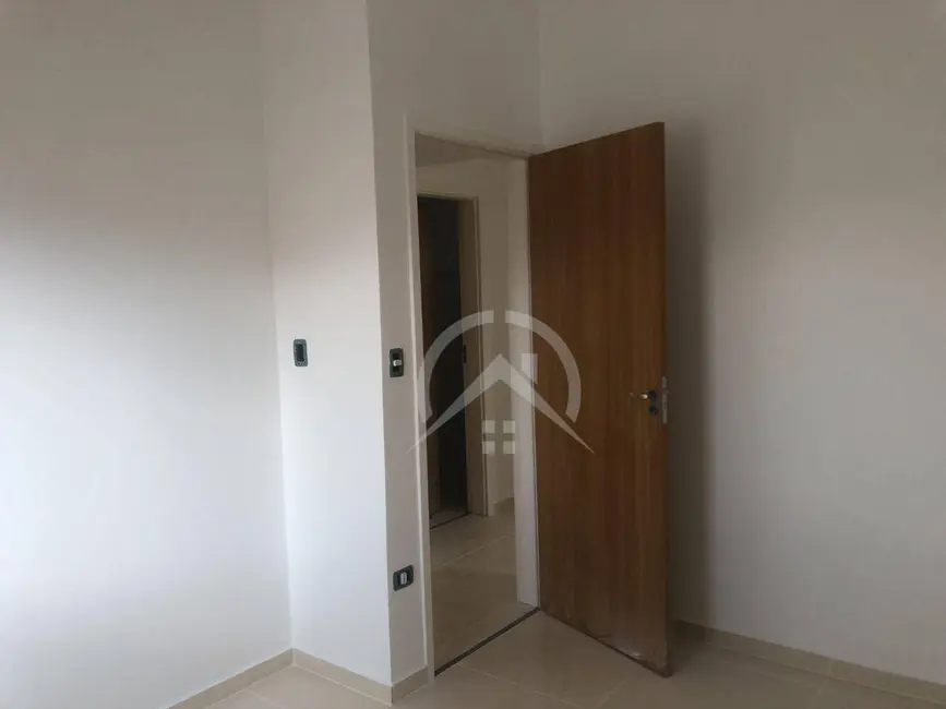Foto 6 de Casa com 3 quartos à venda, 200m2 em Bom Jesus Dos Perdoes - SP