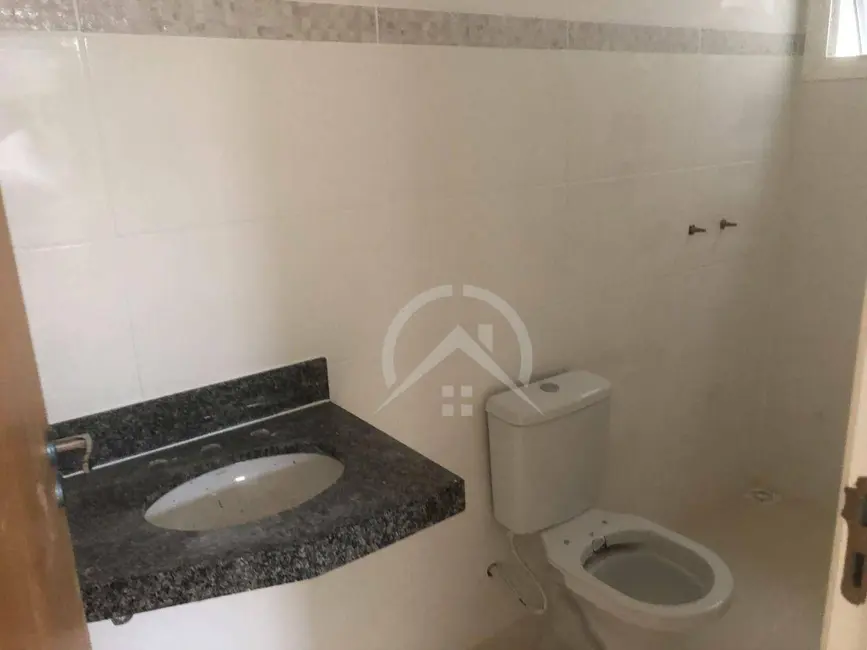 Foto 5 de Casa com 3 quartos à venda, 200m2 em Bom Jesus Dos Perdoes - SP