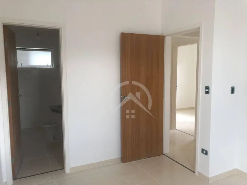Foto 8 de Casa com 3 quartos à venda, 81m2 em Bom Jesus Dos Perdoes - SP