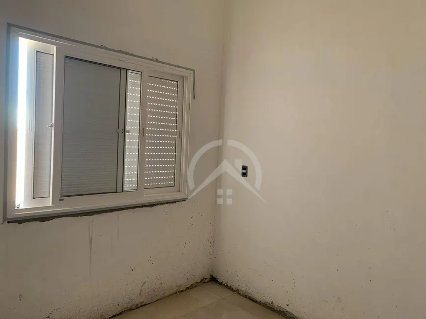 Foto 3 de Casa com 3 quartos à venda, 200m2 em Bom Jesus Dos Perdoes - SP