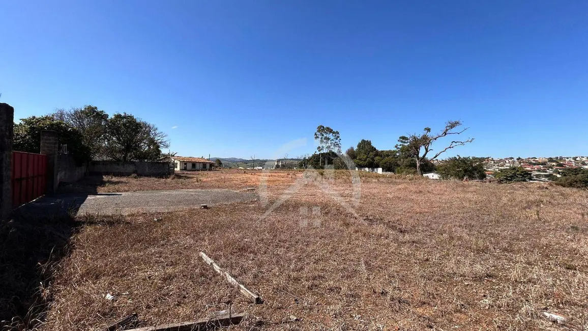 Foto 2 de Terreno / Lote à venda, 200m2 em Bom Jesus Dos Perdoes - SP