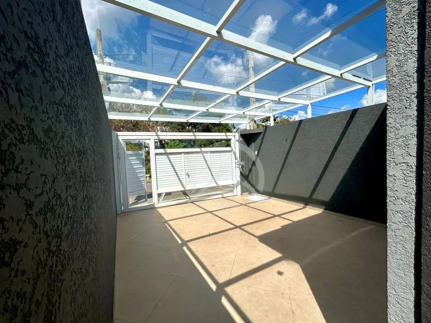 Foto 2 de Casa com 3 quartos à venda, 155m2 em Jardim do Lago, Atibaia - SP