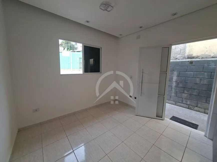 Casa com 2 quartos para alugar, 185m2 em Jardim Santo Antônio, Atibaia - SP - imagem 7 Foto 7 de Casa com 2 quartos para alugar, 185m2 em Jardim Santo Antônio, Atibaia - SP