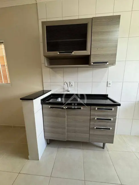 Apartamento com 2 quartos para alugar, 50m2 em Jardim Colonial, Atibaia - SP - imagem 3 Foto 3 de Apartamento com 2 quartos para alugar, 50m2 em Jardim Colonial, Atibaia - SP