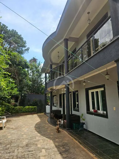 Foto 5 de Casa com 6 quartos à venda e para alugar, 1000m2 em Vila Santista, Atibaia - SP