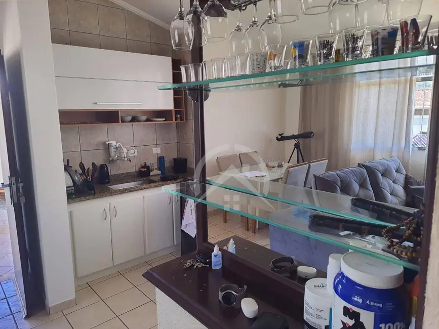 Foto 1 de Casa com 2 quartos à venda e para alugar, 120m2 em Ribeirão dos Porcos, Atibaia - SP