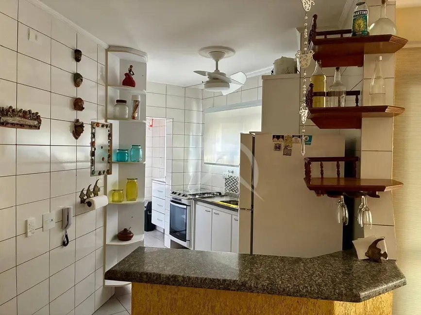 Foto 6 de Apartamento com 2 quartos à venda, 68m2 em Vila Alzira, Guaruja - SP
