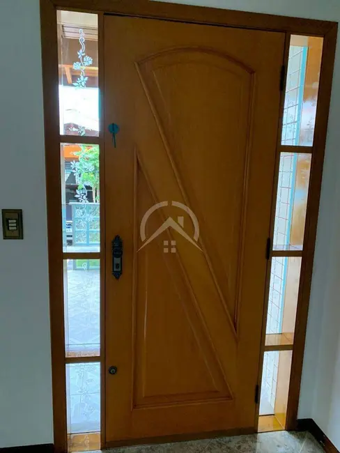 Casa com 2 quartos à venda e para alugar, 300m2 em Alvinópolis, Atibaia - SP - imagem 7 Foto 7 de Casa com 2 quartos à venda e para alugar, 300m2 em Alvinópolis, Atibaia - SP