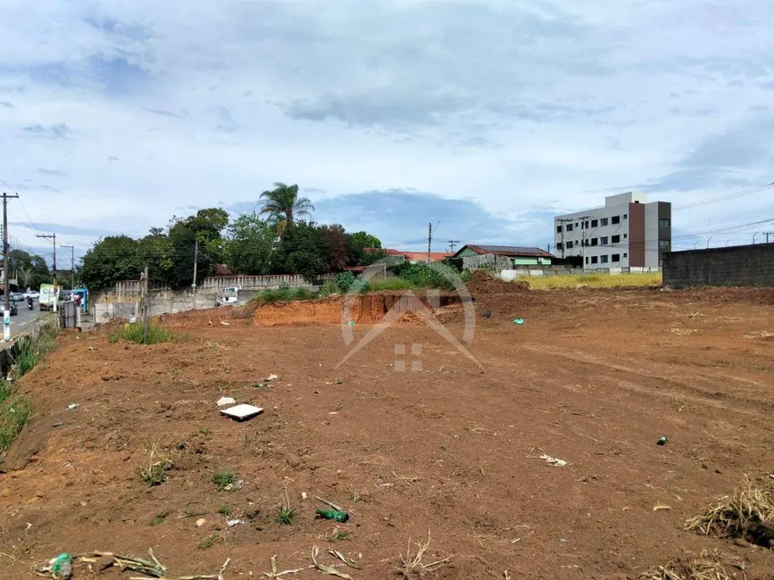 Foto 1 de Terreno / Lote à venda, 1800m2 em Jardim das Cerejeiras, Atibaia - SP
