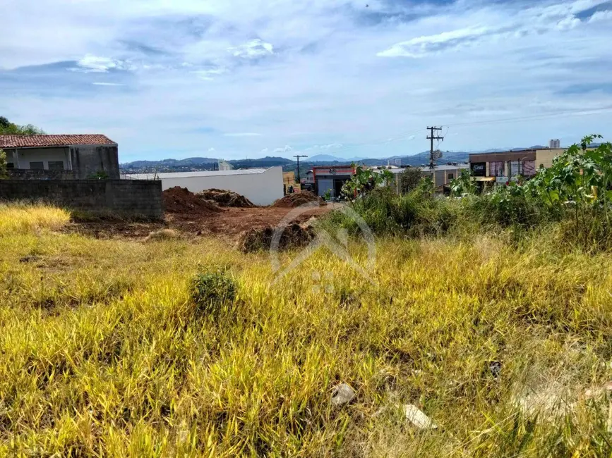 Foto 6 de Terreno / Lote à venda, 1800m2 em Jardim das Cerejeiras, Atibaia - SP