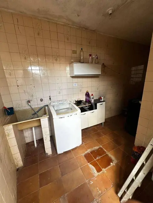Foto 5 de Casa com 2 quartos à venda, 300m2 em Atibaia - SP