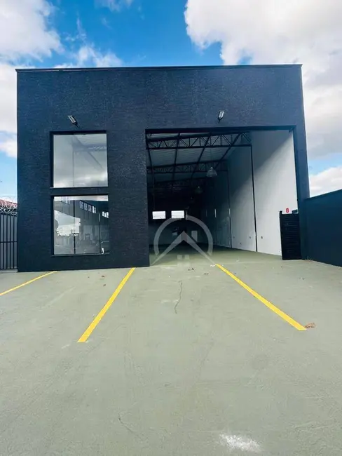 Armazém / Galpão para alugar, 360m2 em Jardim das Cerejeiras, Atibaia - SP - imagem 2 Foto 2 de Armazém / Galpão para alugar, 360m2 em Jardim das Cerejeiras, Atibaia - SP
