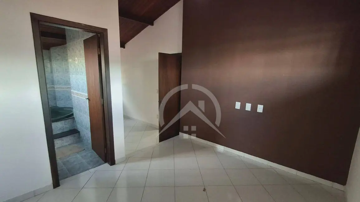 Foto 5 de Casa com 4 quartos à venda e para alugar, 300m2 em Jardim do Lago, Atibaia - SP