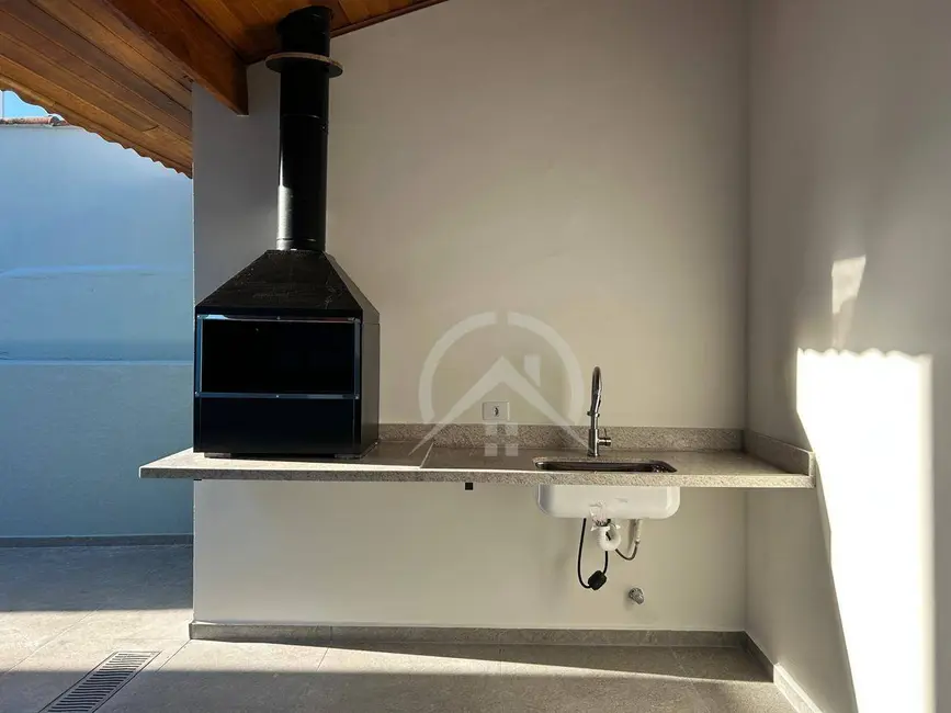 Sobrado com 4 quartos para alugar, 200m2 em Centro, Atibaia - SP - imagem 3 Foto 3 de Sobrado com 4 quartos para alugar, 200m2 em Centro, Atibaia - SP