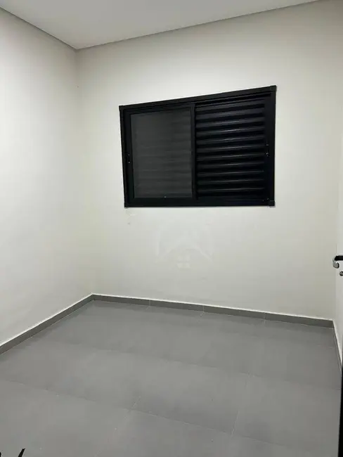 Sobrado com 4 quartos para alugar, 200m2 em Centro, Atibaia - SP - imagem 7 Foto 7 de Sobrado com 4 quartos para alugar, 200m2 em Centro, Atibaia - SP