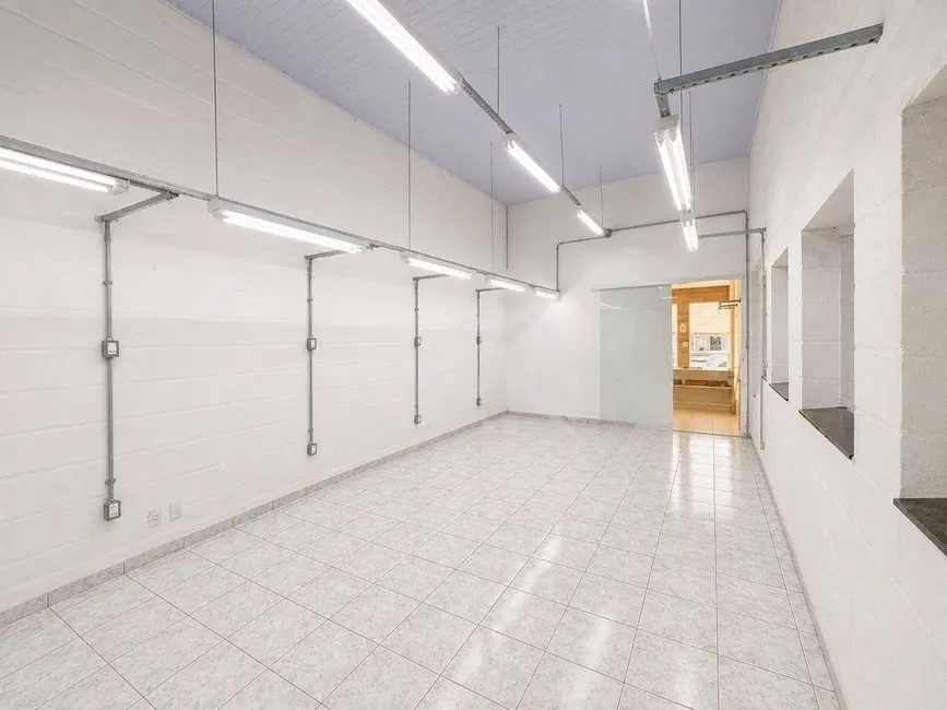 Foto 4 de Sala Comercial à venda e para alugar, 182m2 em Atibaia Jardim, Atibaia - SP