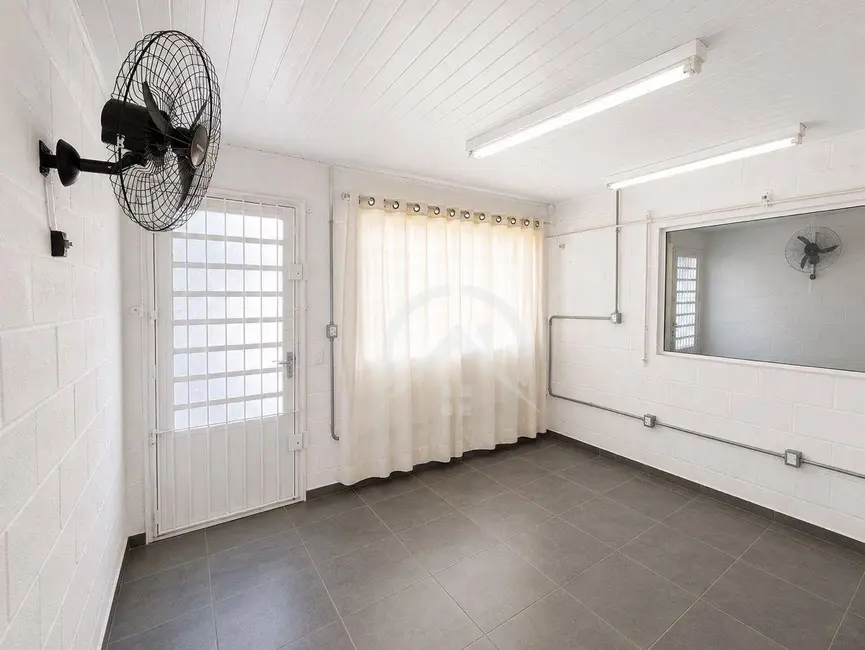 Foto 6 de Sala Comercial à venda e para alugar, 182m2 em Atibaia Jardim, Atibaia - SP