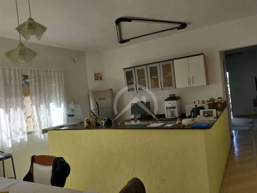 Foto 4 de Casa com 2 quartos à venda, 180m2 em Jardim das Cerejeiras, Atibaia - SP