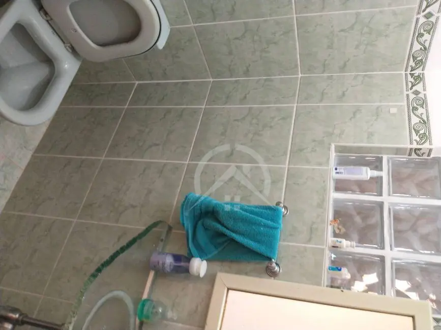 Foto 5 de Casa com 2 quartos à venda, 180m2 em Jardim das Cerejeiras, Atibaia - SP