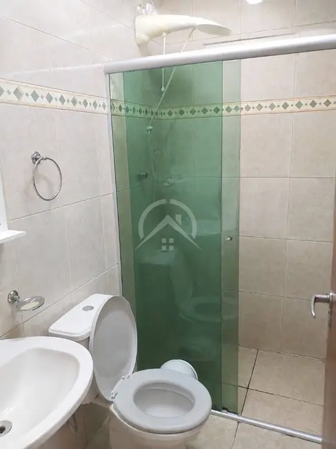 Foto 6 de Casa com 2 quartos à venda, 180m2 em Jardim das Cerejeiras, Atibaia - SP