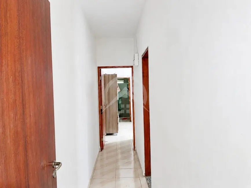 Foto 3 de Casa com 2 quartos à venda, 180m2 em Jardim das Cerejeiras, Atibaia - SP