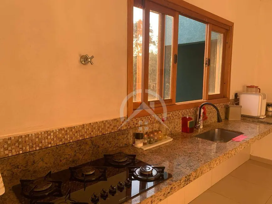 Foto 4 de Casa com 3 quartos à venda, 715m2 em Campos de Atibaia, Atibaia - SP