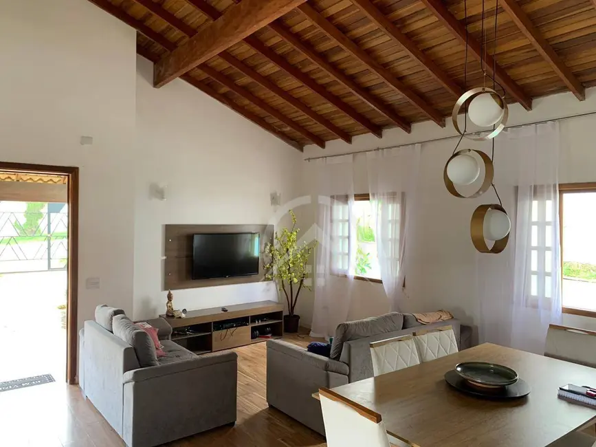 Foto 1 de Casa com 3 quartos à venda, 715m2 em Campos de Atibaia, Atibaia - SP