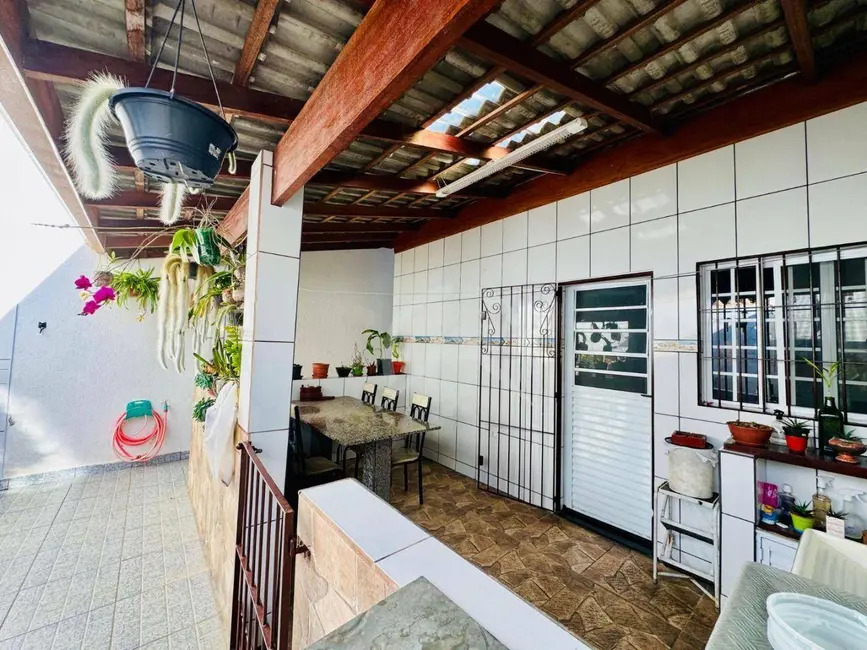 Foto 4 de Casa com 2 quartos à venda, 130m2 em Mairipora - SP