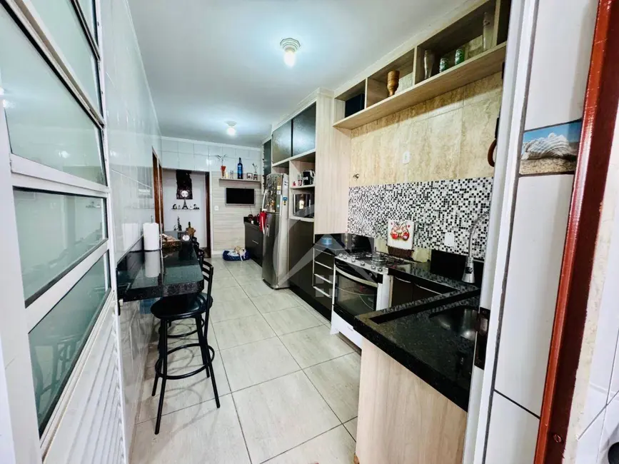 Foto 8 de Casa com 2 quartos à venda, 130m2 em Mairipora - SP