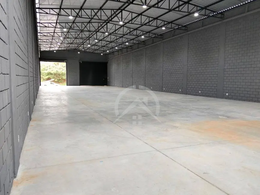 Armazém / Galpão para alugar, 840m2 em Ressaca, Atibaia - SP - imagem 5 Foto 5 de Armazém / Galpão para alugar, 840m2 em Ressaca, Atibaia - SP