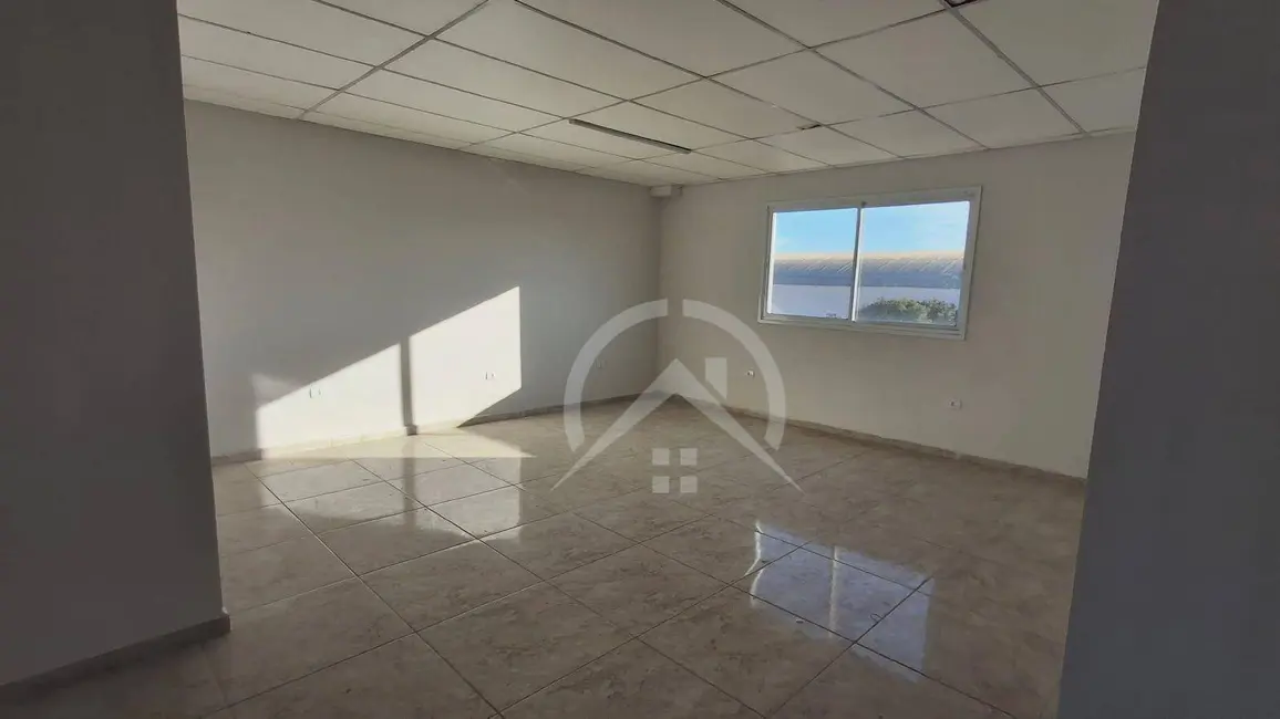 Sala Comercial para alugar, 380m2 em Centro, Atibaia - SP - imagem 5 Foto 5 de Sala Comercial para alugar, 380m2 em Centro, Atibaia - SP