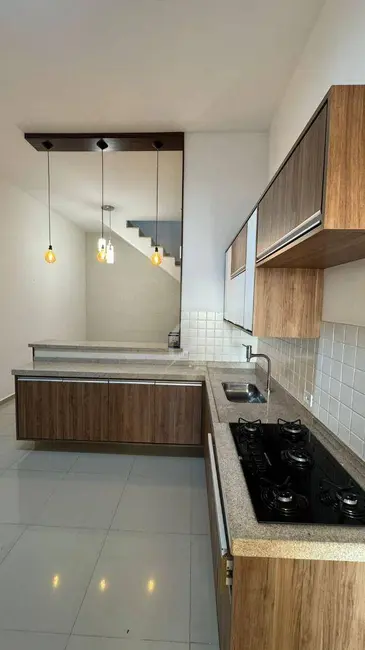 Sobrado com 3 quartos à venda e para alugar, 160m2 em Jardim Paulista, Atibaia - SP - imagem 5 Foto 5 de Sobrado com 3 quartos à venda e para alugar, 160m2 em Jardim Paulista, Atibaia - SP