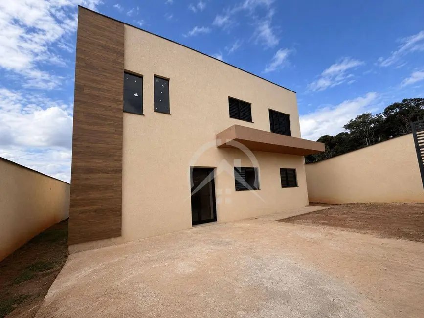 Foto 4 de Sobrado com 4 quartos à venda, 280m2 em Mairipora - SP