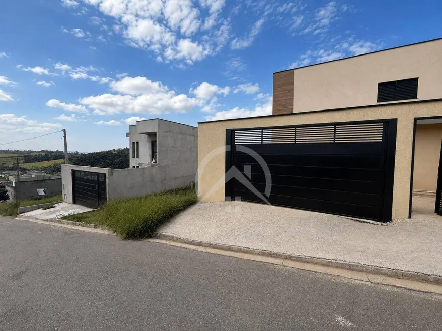 Foto 3 de Sobrado com 4 quartos à venda, 280m2 em Mairipora - SP
