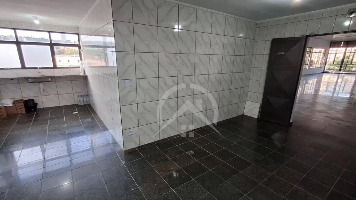 Sala Comercial para alugar, 356m2 em Vila Thais, Atibaia - SP - imagem 8 Foto 8 de Sala Comercial para alugar, 356m2 em Vila Thais, Atibaia - SP