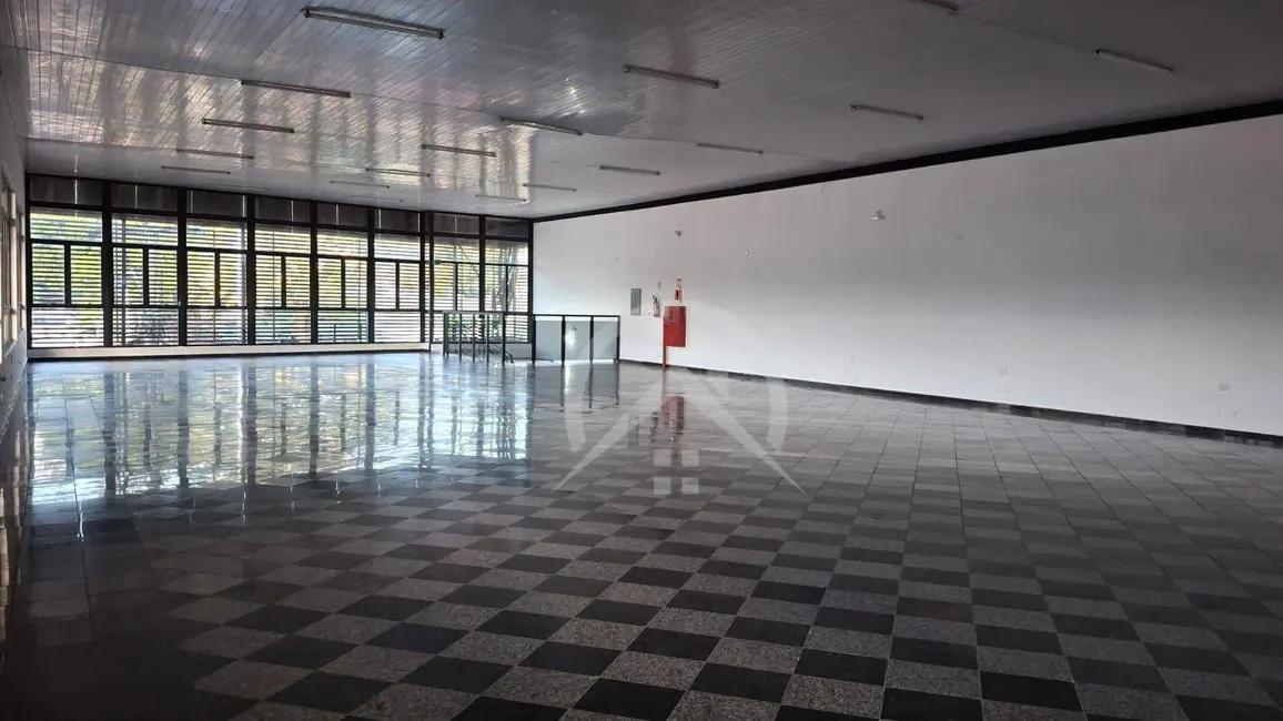 Sala Comercial para alugar, 356m2 em Vila Thais, Atibaia - SP - imagem 2 Foto 2 de Sala Comercial para alugar, 356m2 em Vila Thais, Atibaia - SP