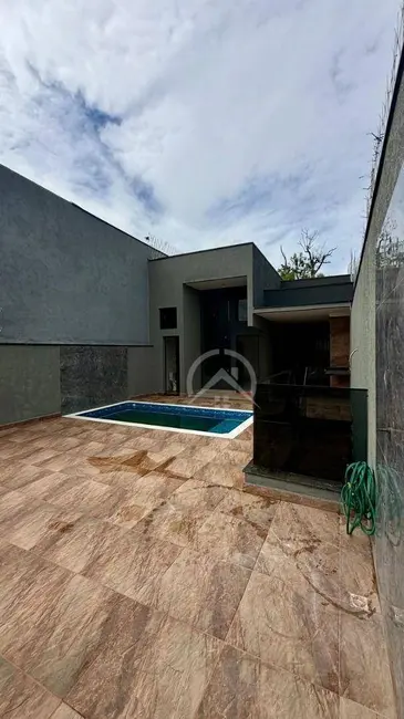 Casa com 3 quartos à venda, 210m2 em Caetetuba, Atibaia - SP - imagem 3 Foto 3 de Casa com 3 quartos à venda, 210m2 em Caetetuba, Atibaia - SP