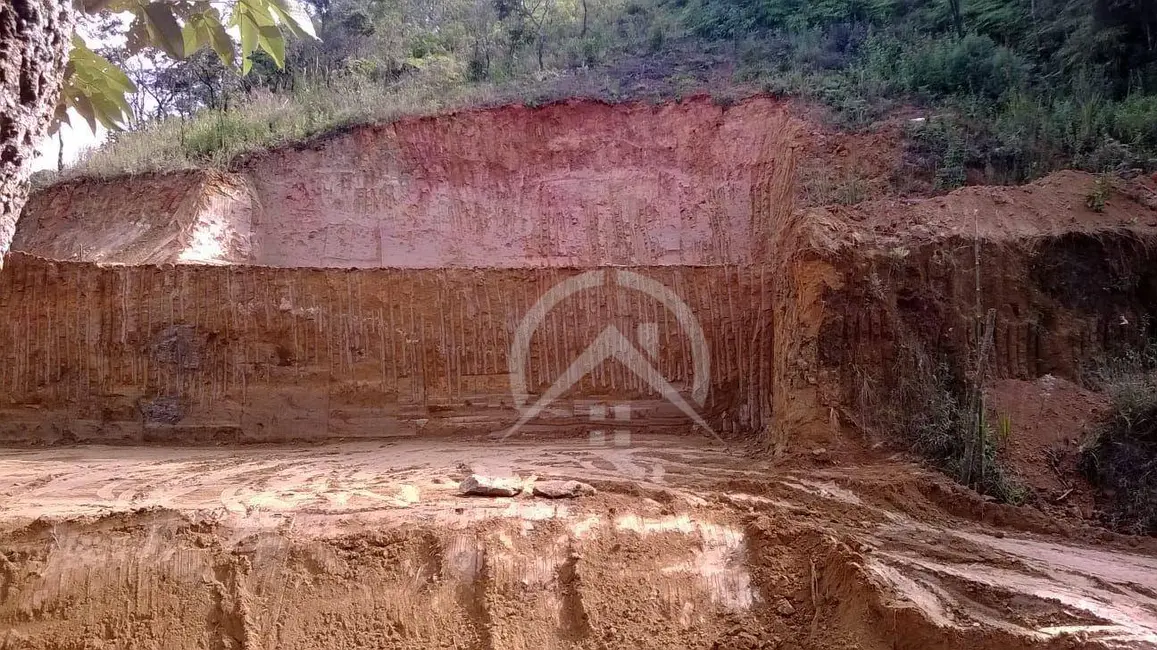 Foto 2 de Terreno / Lote à venda, 974m2 em Mairipora - SP