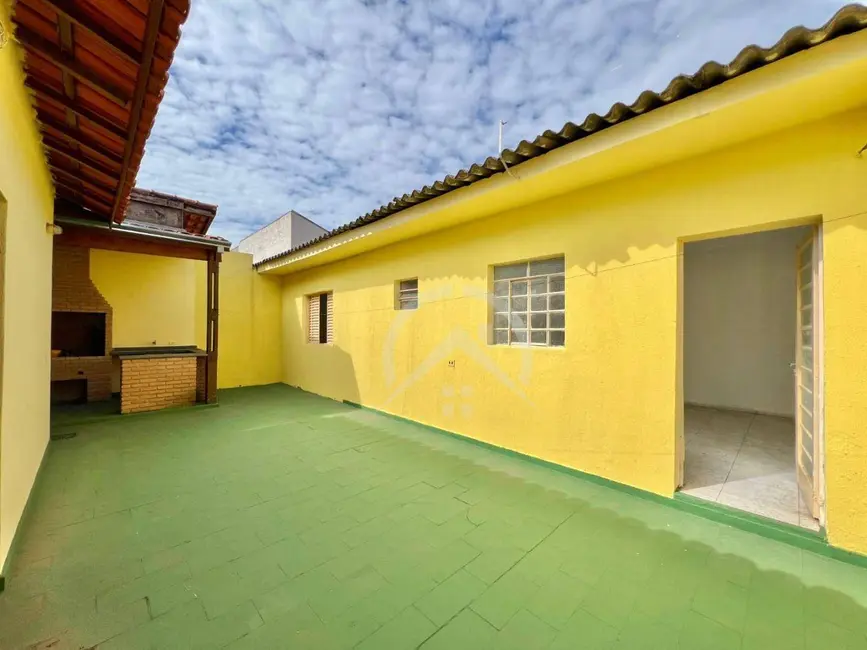 Foto 7 de Casa com 3 quartos à venda e para alugar, 250m2 em Atibaia Jardim, Atibaia - SP
