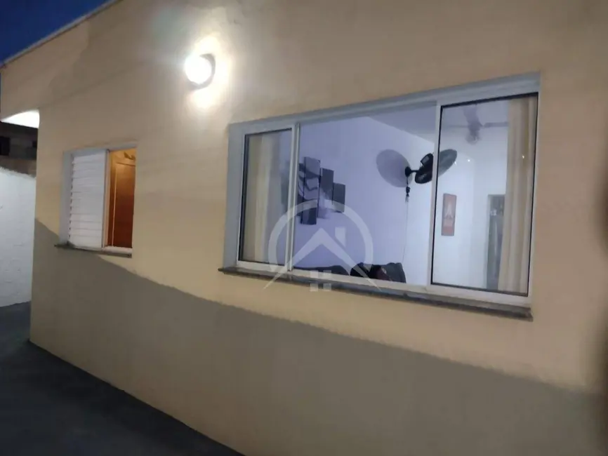 Casa com 2 quartos à venda, 150m2 em Jardim Alvinópolis II, Atibaia - SP - imagem 2 Foto 2 de Casa com 2 quartos à venda, 150m2 em Jardim Alvinópolis II, Atibaia - SP