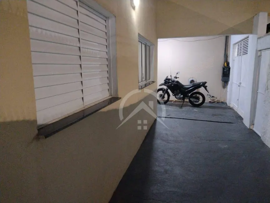 Casa com 2 quartos à venda, 150m2 em Jardim Alvinópolis II, Atibaia - SP - imagem 8 Foto 8 de Casa com 2 quartos à venda, 150m2 em Jardim Alvinópolis II, Atibaia - SP