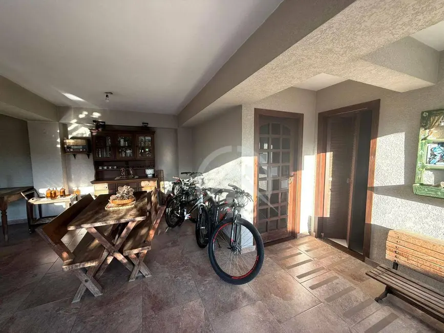 Foto 4 de Sobrado com 3 quartos à venda, 800m2 em Jardim Paulista, Atibaia - SP