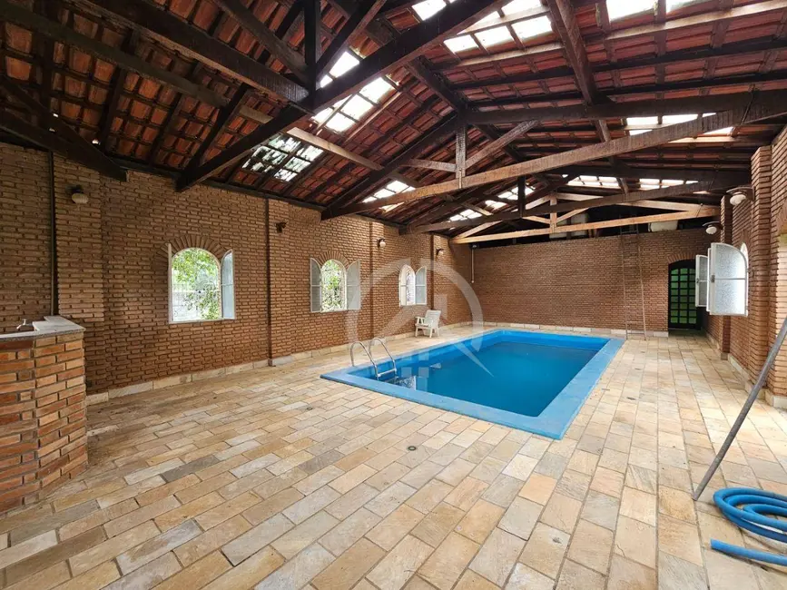 Foto 2 de Chácara com 3 quartos à venda, 800m2 em Jardim Maracanã, Atibaia - SP