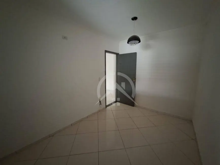 Casa com 1 quarto para alugar, 125m2 em Jardim do Lago, Atibaia - SP - imagem 6 Foto 6 de Casa com 1 quarto para alugar, 125m2 em Jardim do Lago, Atibaia - SP
