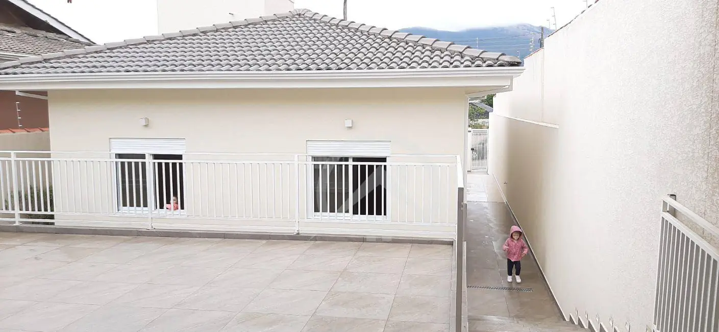 Foto 4 de Casa com 3 quartos à venda, 300m2 em Jardim Jaraguá, Atibaia - SP