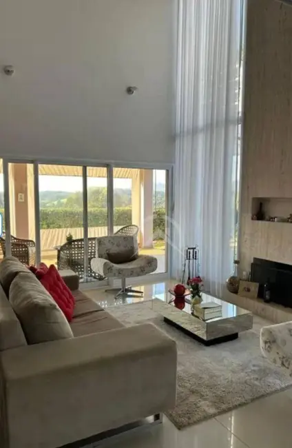 Foto 5 de Casa com 4 quartos à venda, 650m2 em Mairipora - SP