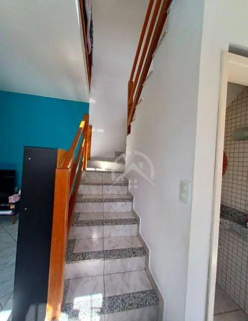 Foto 4 de Casa com 4 quartos à venda, 150m2 em Jardim do Trevo, Atibaia - SP