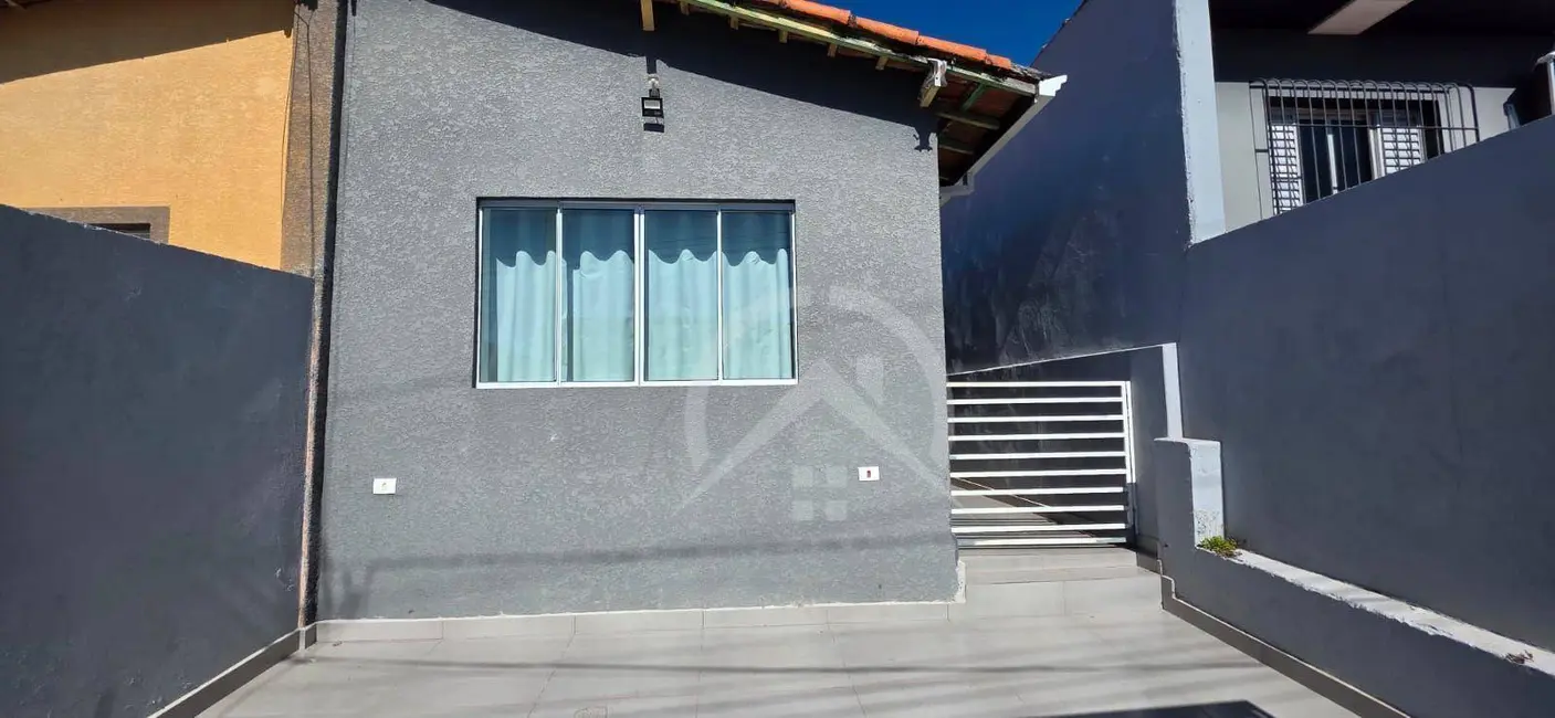 Foto 2 de Casa com 2 quartos à venda, 159m2 em Alvinópolis, Atibaia - SP