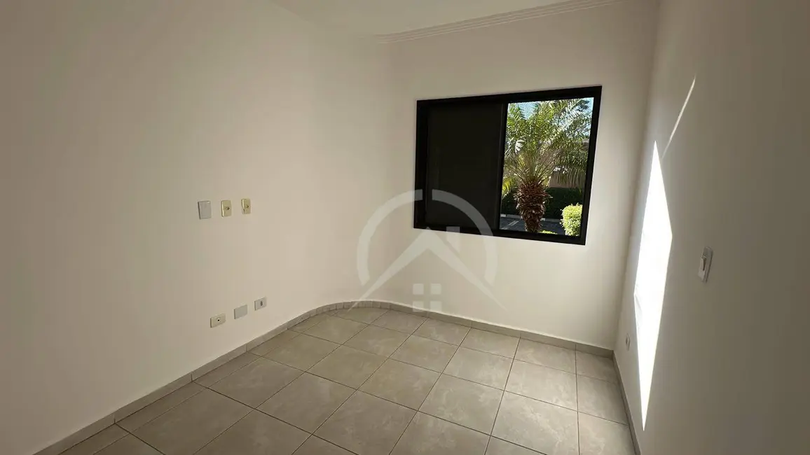 Casa com 3 quartos para alugar, 92m2 em Atibaia - SP - imagem 5 Foto 5 de Casa com 3 quartos para alugar, 92m2 em Atibaia - SP