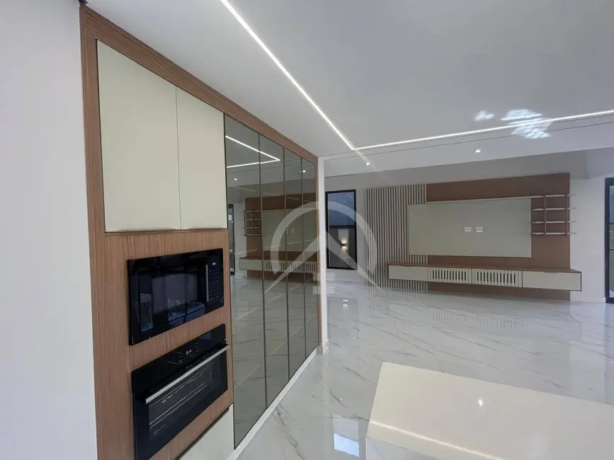 Foto 8 de Casa com 4 quartos à venda, 360m2 em Nova Gardênia, Atibaia - SP